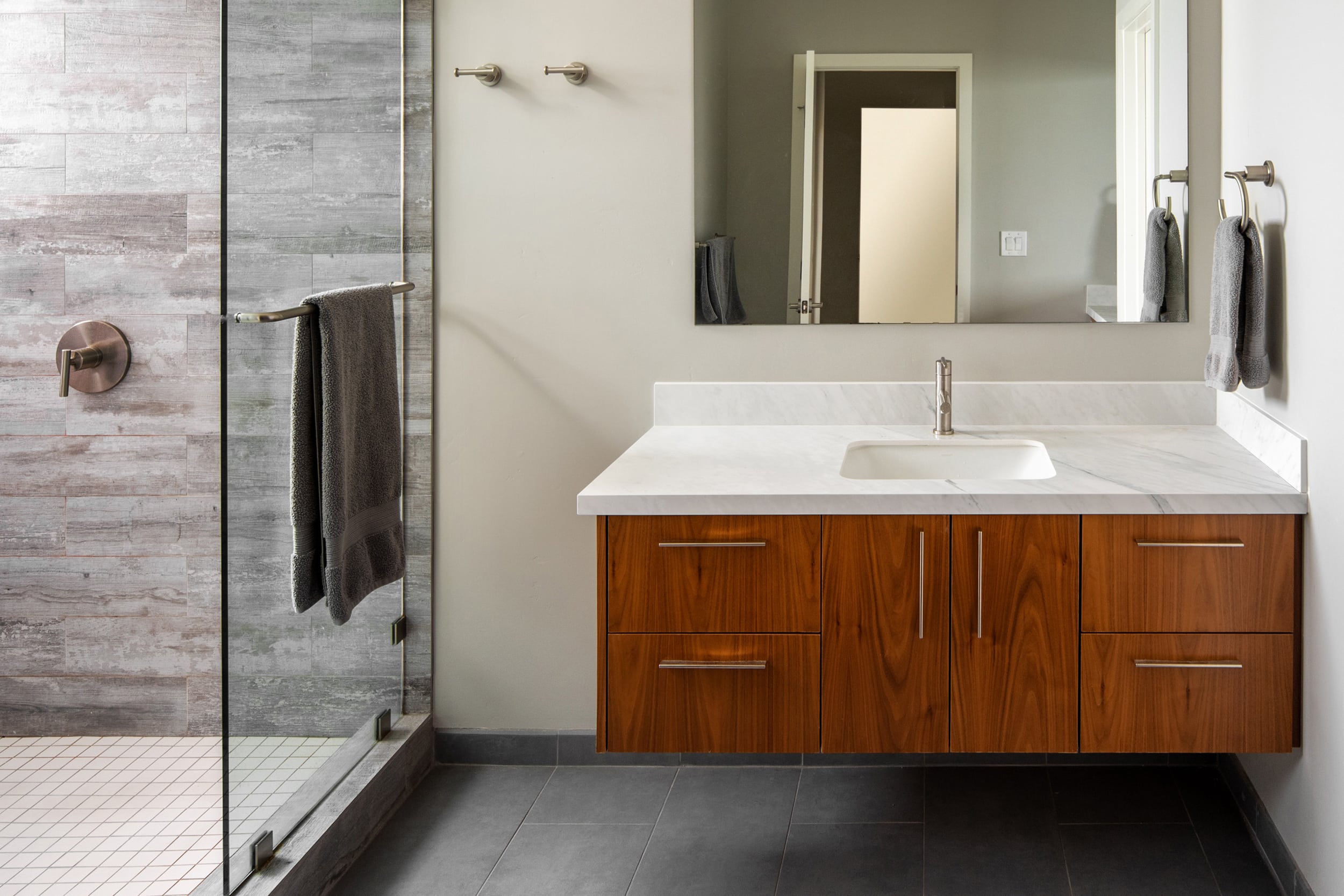 Porcelain Bathroom Vanity